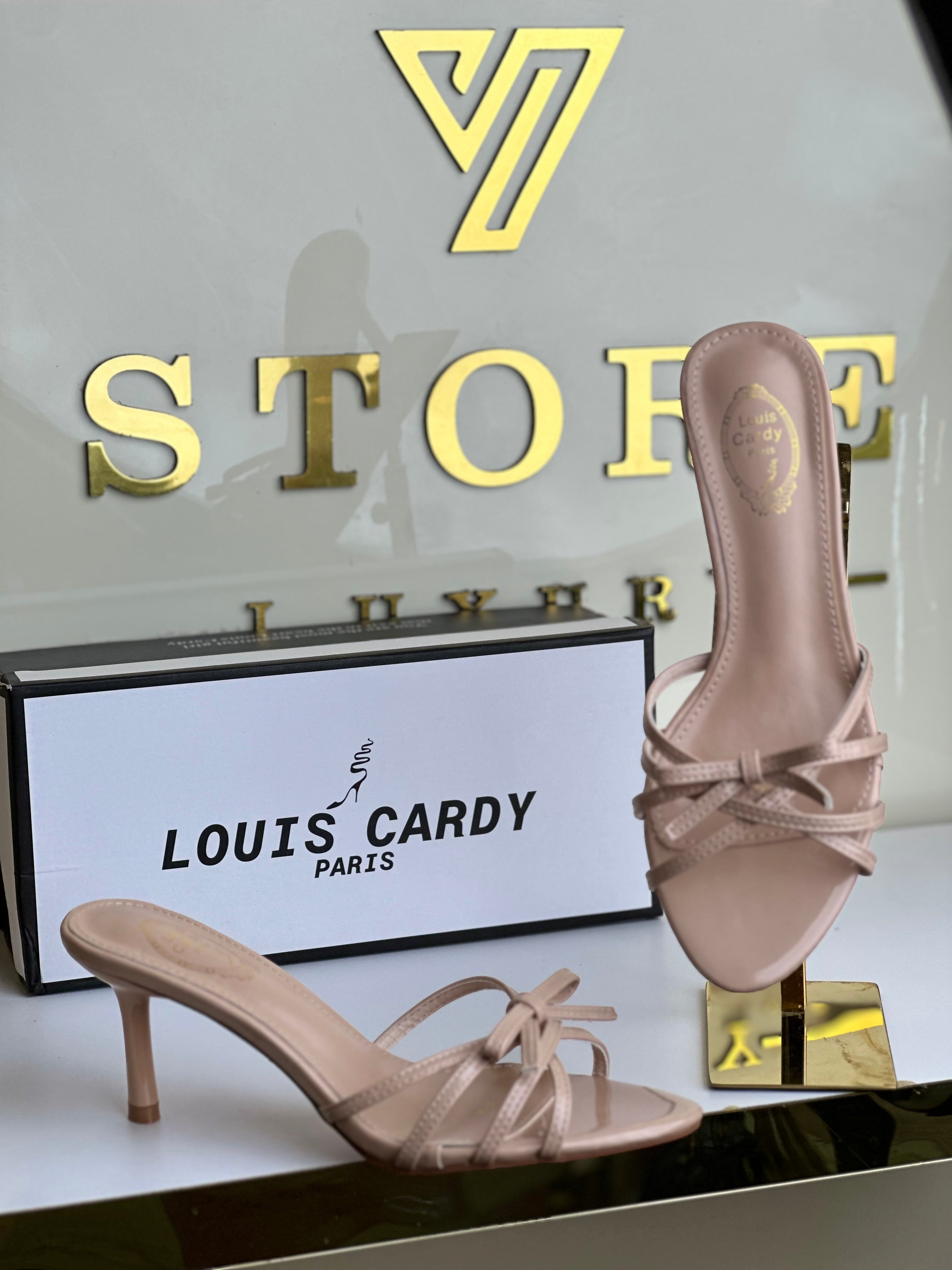 Sabot Louis cardy