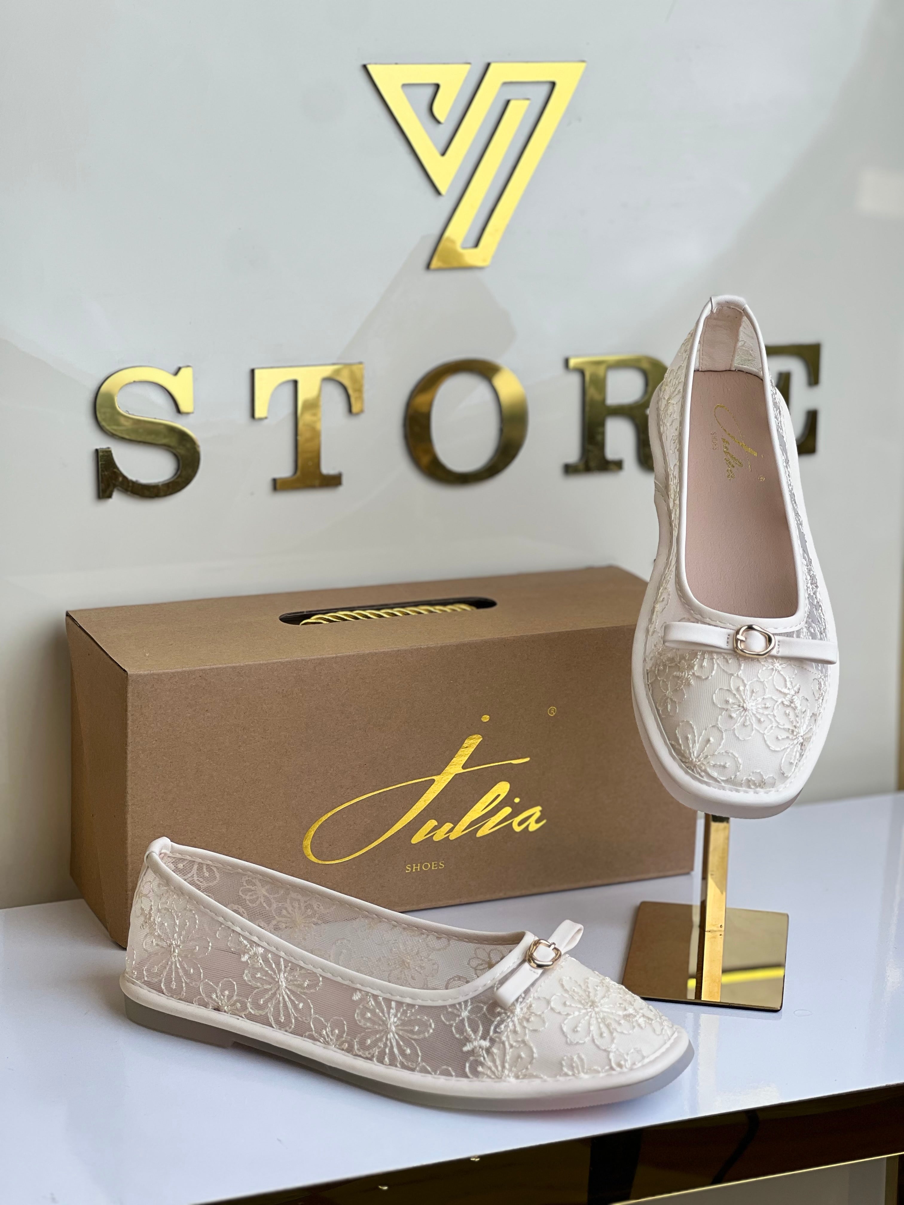 Julia 866-893