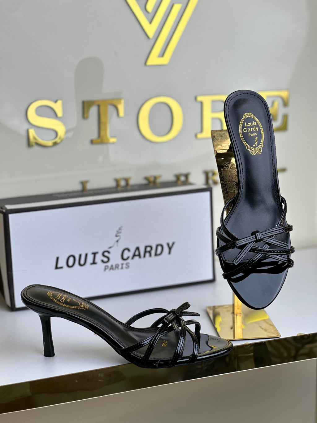 Sabot Louis cardy