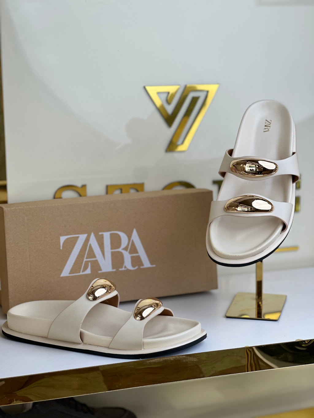Mule motif Zara