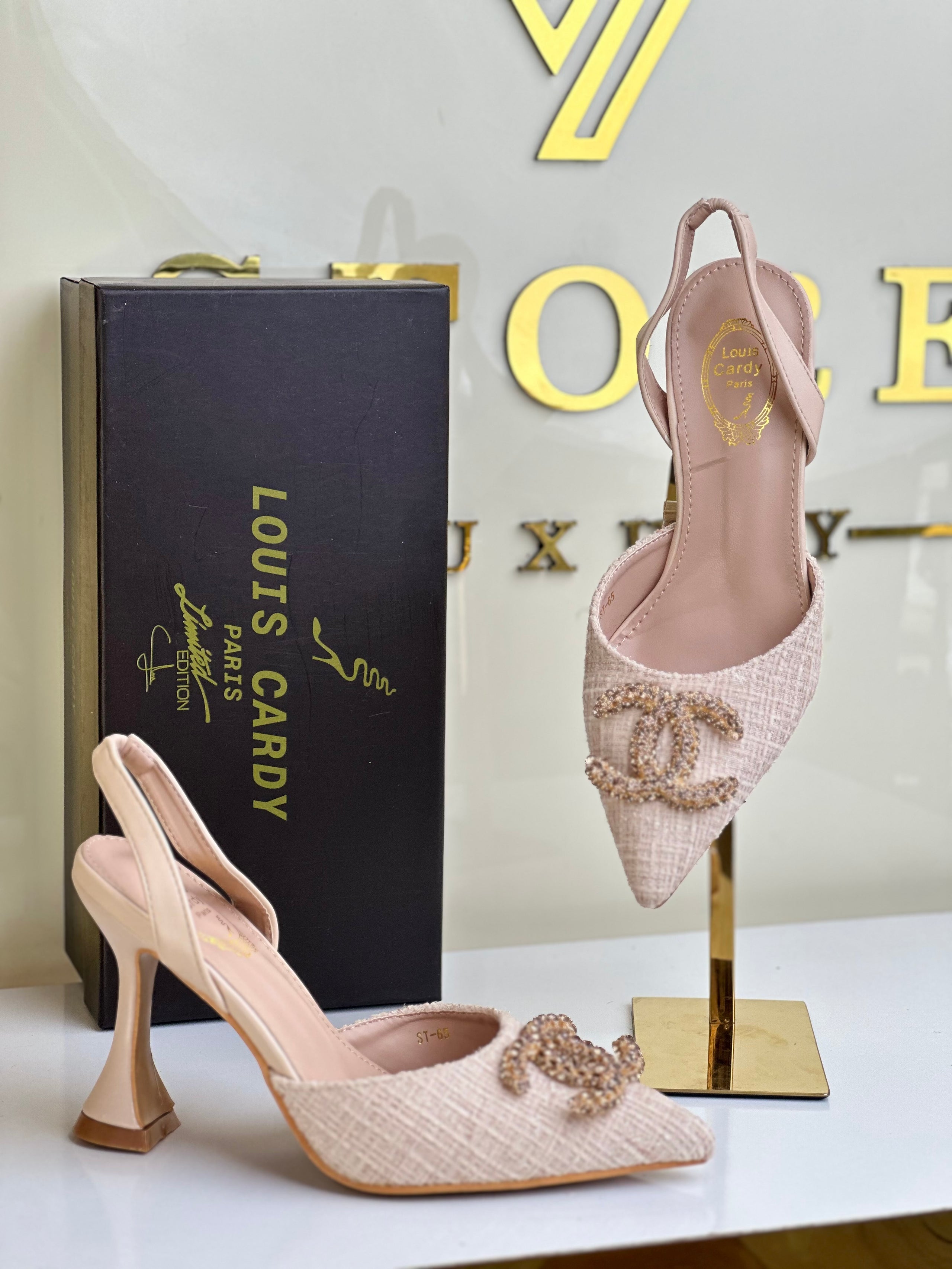 Talon motif chanel