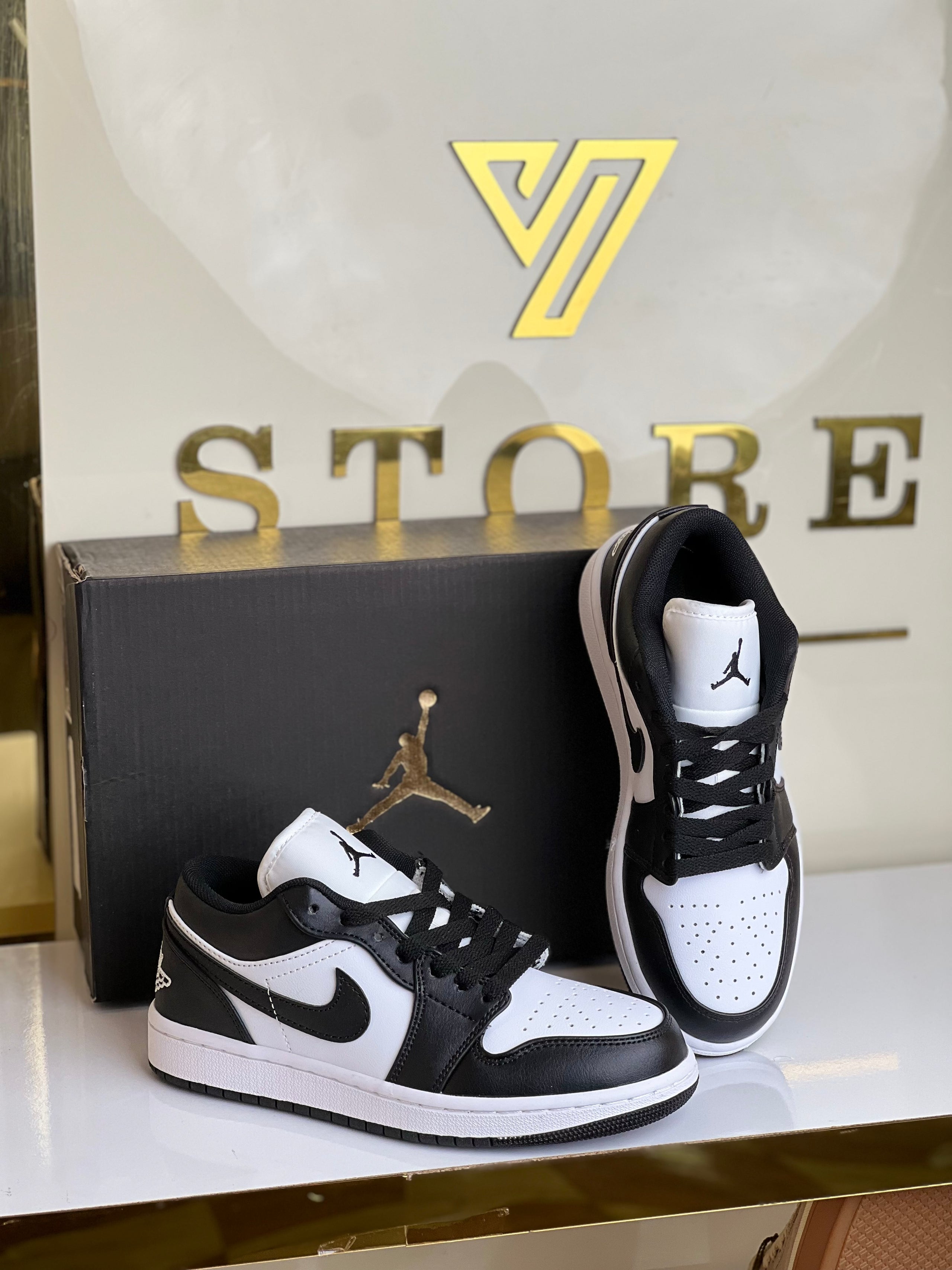 Nike Air Jordan 1 low